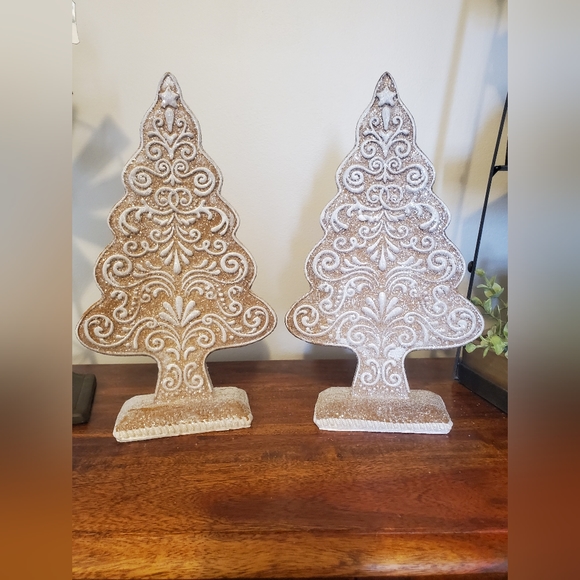 Neutral gingerbread Christmas trees - Picture 1 of 2